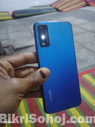 Vivo y20